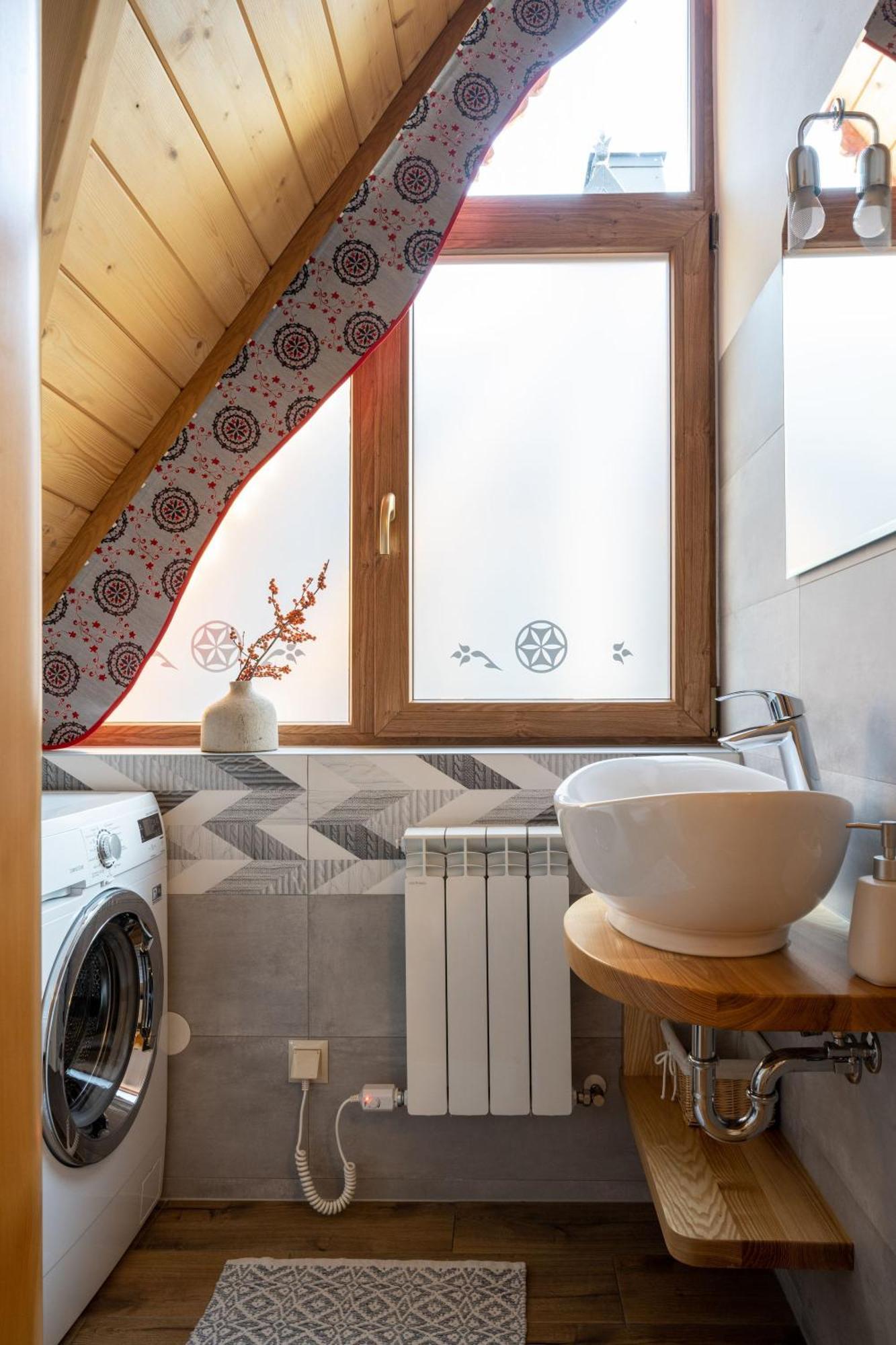 Lux-house & Jacuzzi Sauna Chalet Zakopane