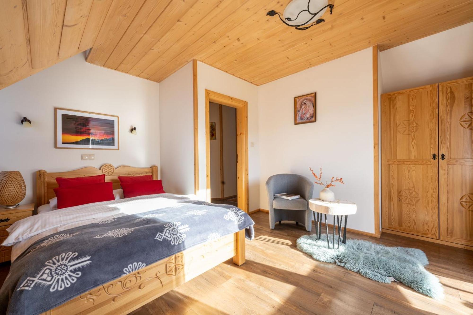 Lux-house & Jacuzzi Sauna